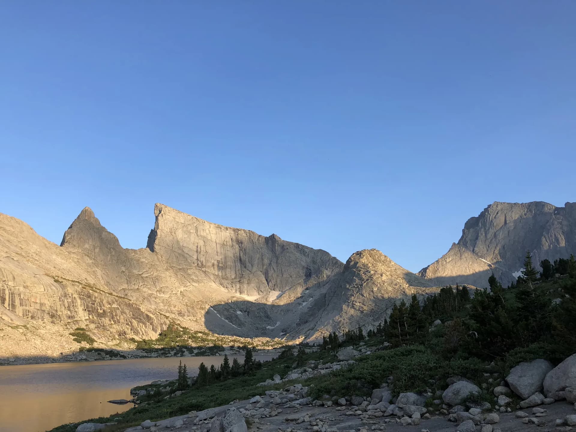 Deep Lake at sunset below East Temple Peak in the Wind River Range, Bridger Wilderness, Bridger-Teton National Forest, Wyoming